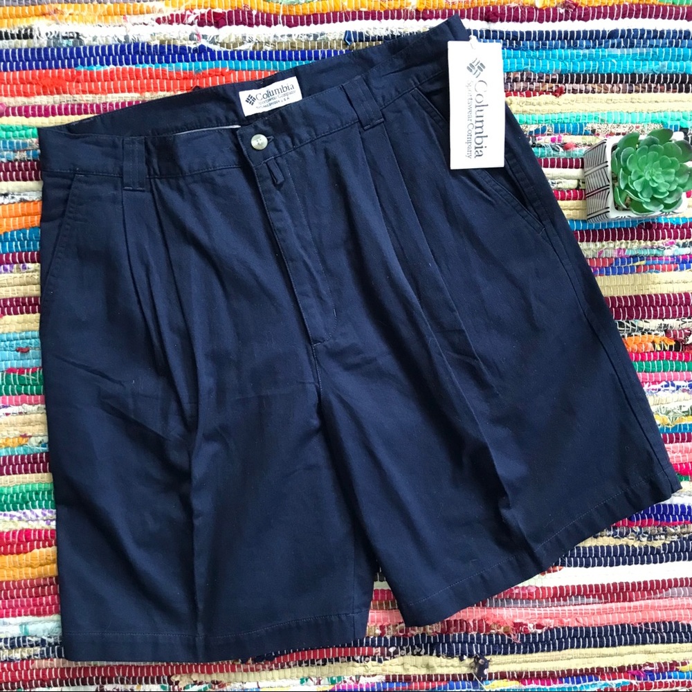 NWT ~ Columbia ~ Chino pleated shorts